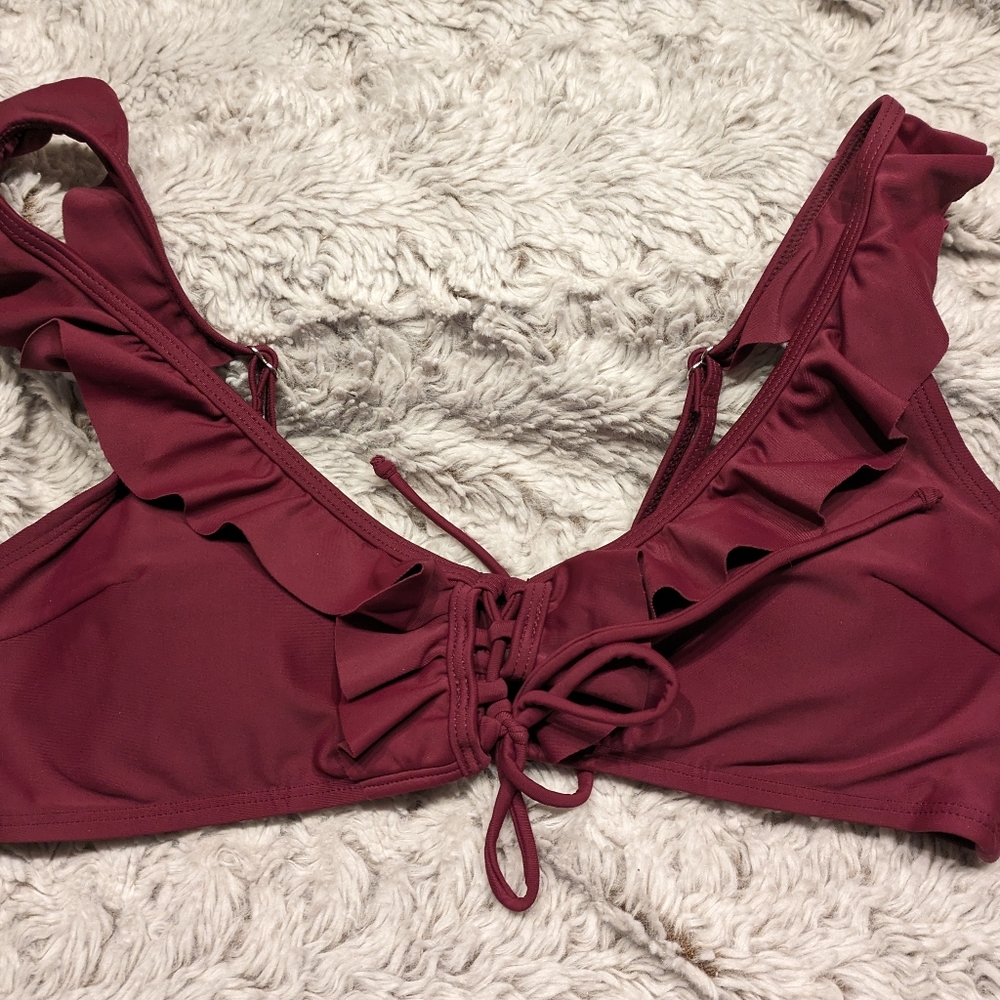 Cup She Sexy Playful Bikini Ruffles Flowers Solid Print Size Large NWT - Picture 7 of 9